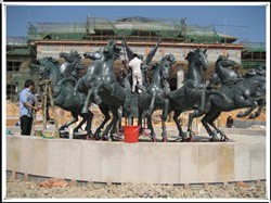 阿波羅戰車銅雕塑