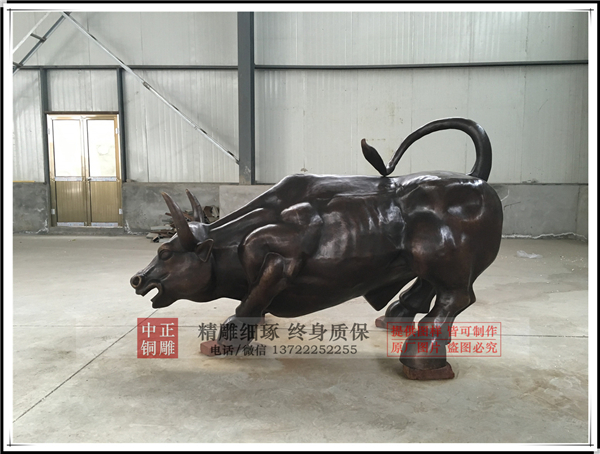 銅牛雕塑價(jià)格