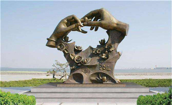 銅雕塑鑄造廠(chǎng).jpg 銅雕塑鑄造廠(chǎng).jpg