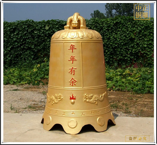 大型鐵鐘鑄造廠家.jpg 大型鐵鐘鑄造廠家.jpg