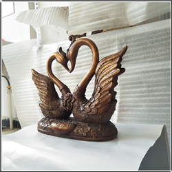 室內(nèi)銅天鵝擺件