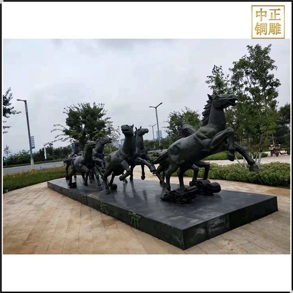全銅馬雕塑