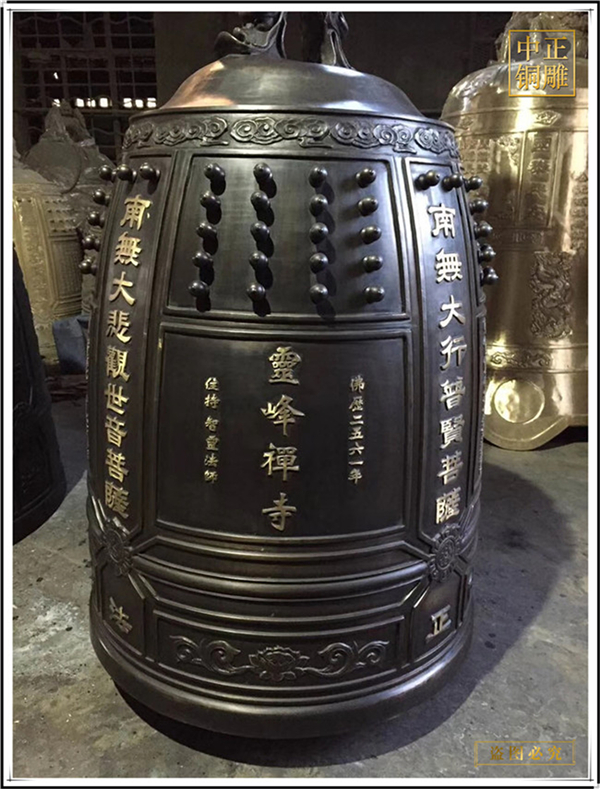 景區(qū)觀賞大鐘