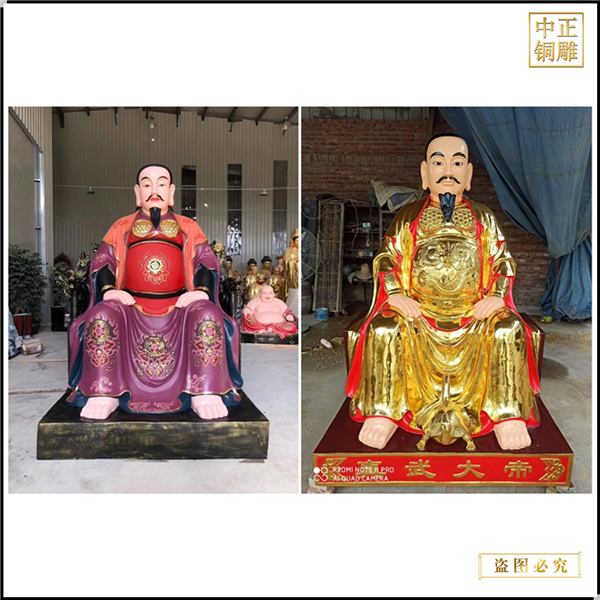 彩繪小型真武大帝雕塑