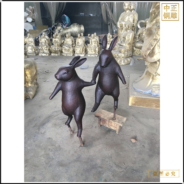 園林小兔子景觀雕塑