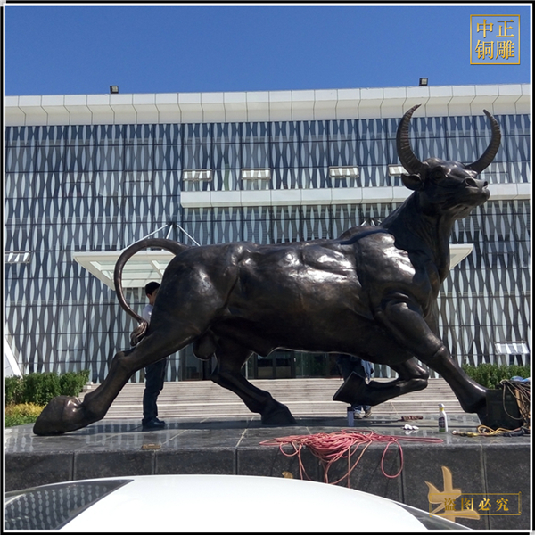 h大型鎏金銅牛定制價錢.jpg h大型鎏金銅牛定制價錢.jpg