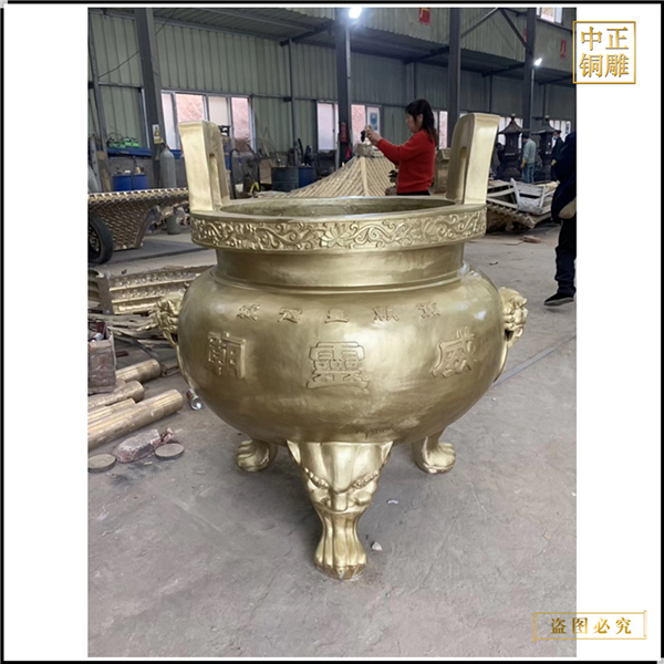 2.定做大型銅香爐廠家.jpg 2.定做大型銅香爐廠家.jpg