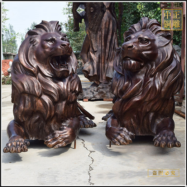 一對爬行大型銅獅子銅雕塑