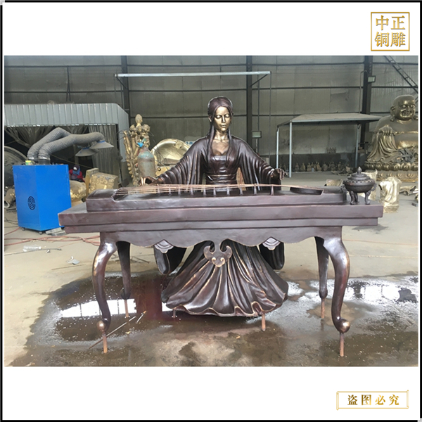 室外大型彈古箏人物雕塑